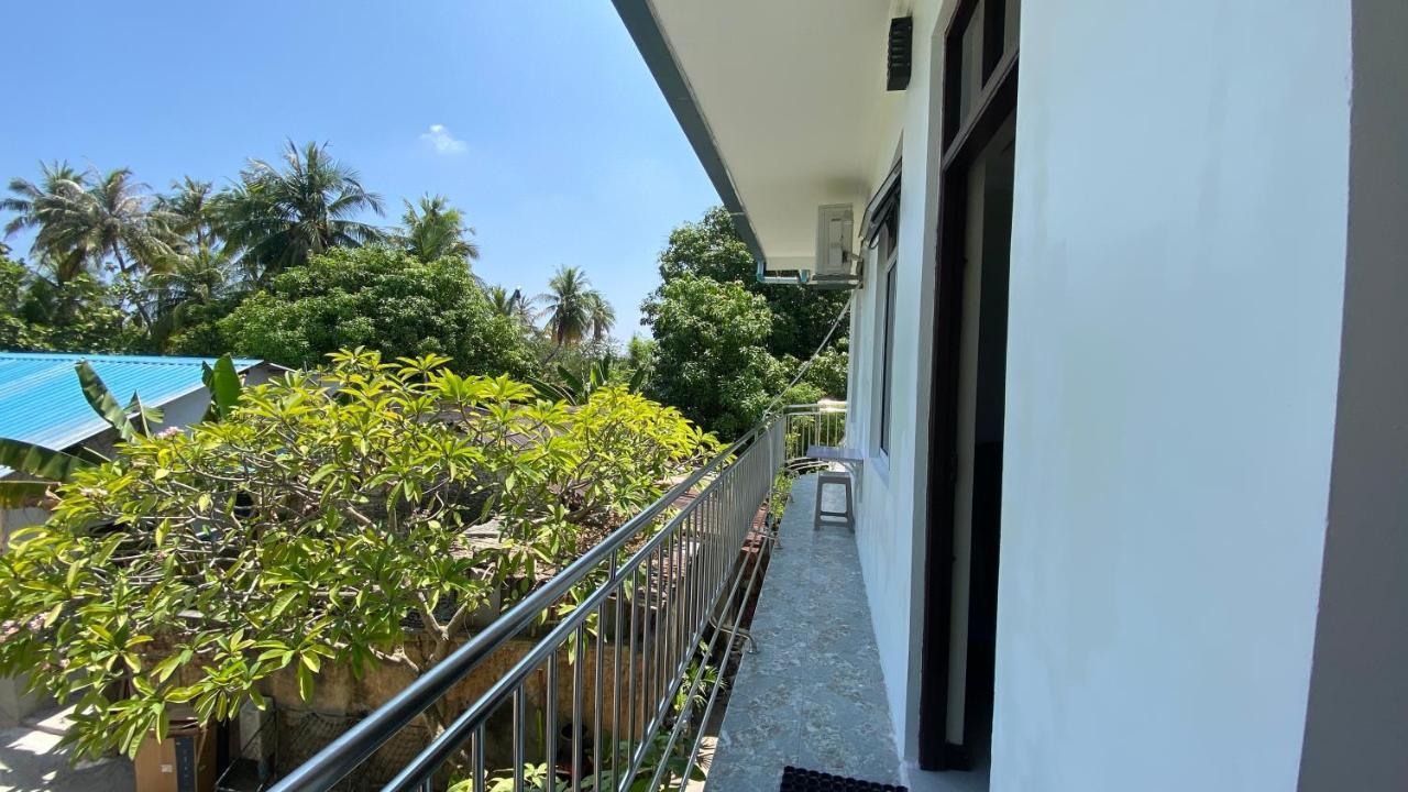 Bed and Breakfast Raalhu Dhangethi Екстер'єр фото