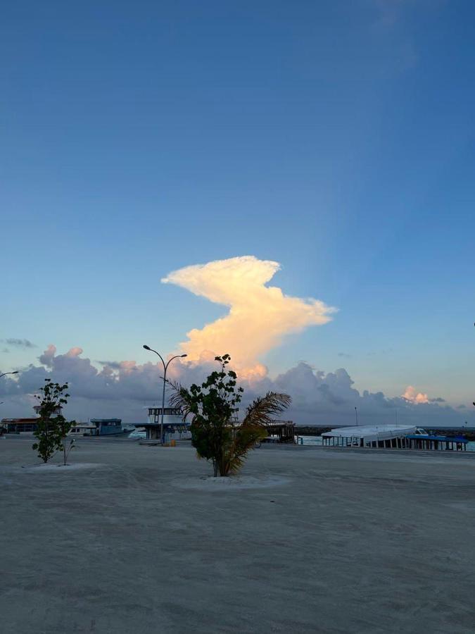 Bed and Breakfast Raalhu Dhangethi Екстер'єр фото