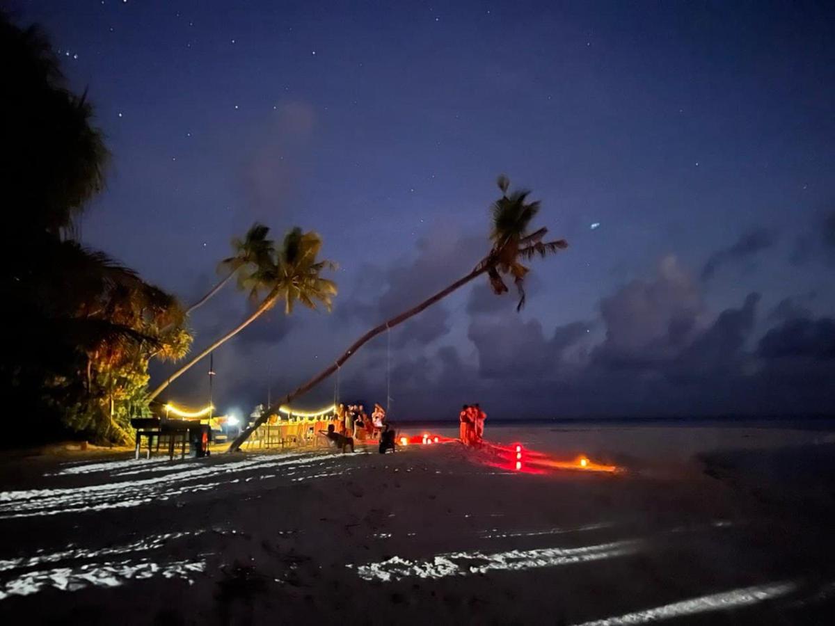 Bed and Breakfast Raalhu Dhangethi Екстер'єр фото