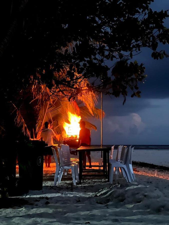 Bed and Breakfast Raalhu Dhangethi Екстер'єр фото