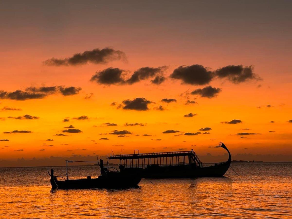 Bed and Breakfast Raalhu Dhangethi Екстер'єр фото
